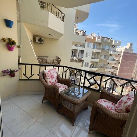 Paradise Hill Compound Apartman Gurdaka Kültér fotó