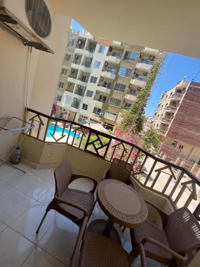 Paradise Hill Compound Apartman Gurdaka Kültér fotó